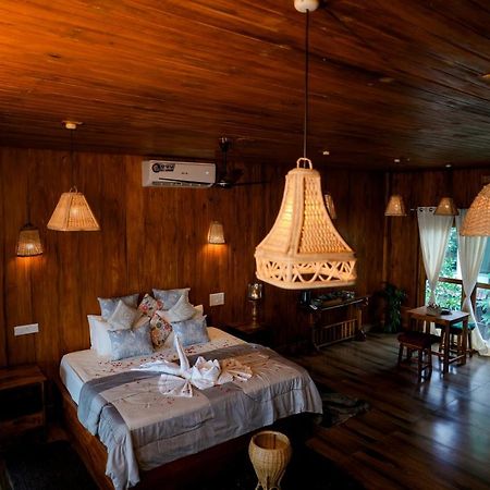 Driftwood Beach Resort Varkala Buitenkant foto